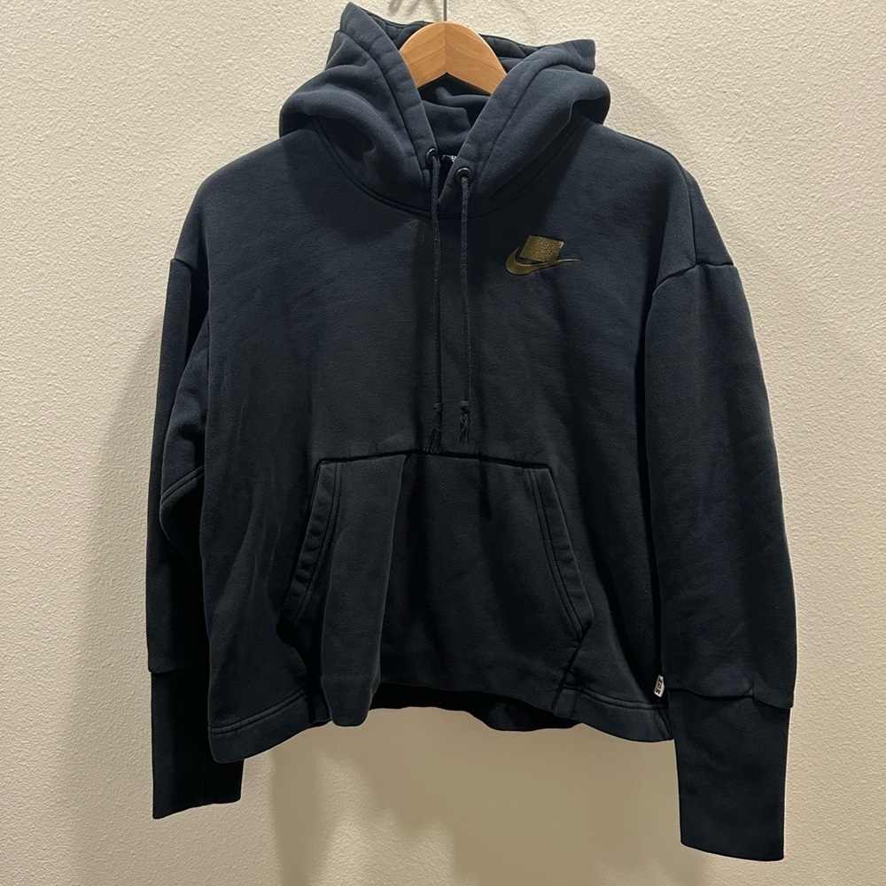 Nike Sportswear Club NSW Black olive green Sweatshirt cursive hoodie small